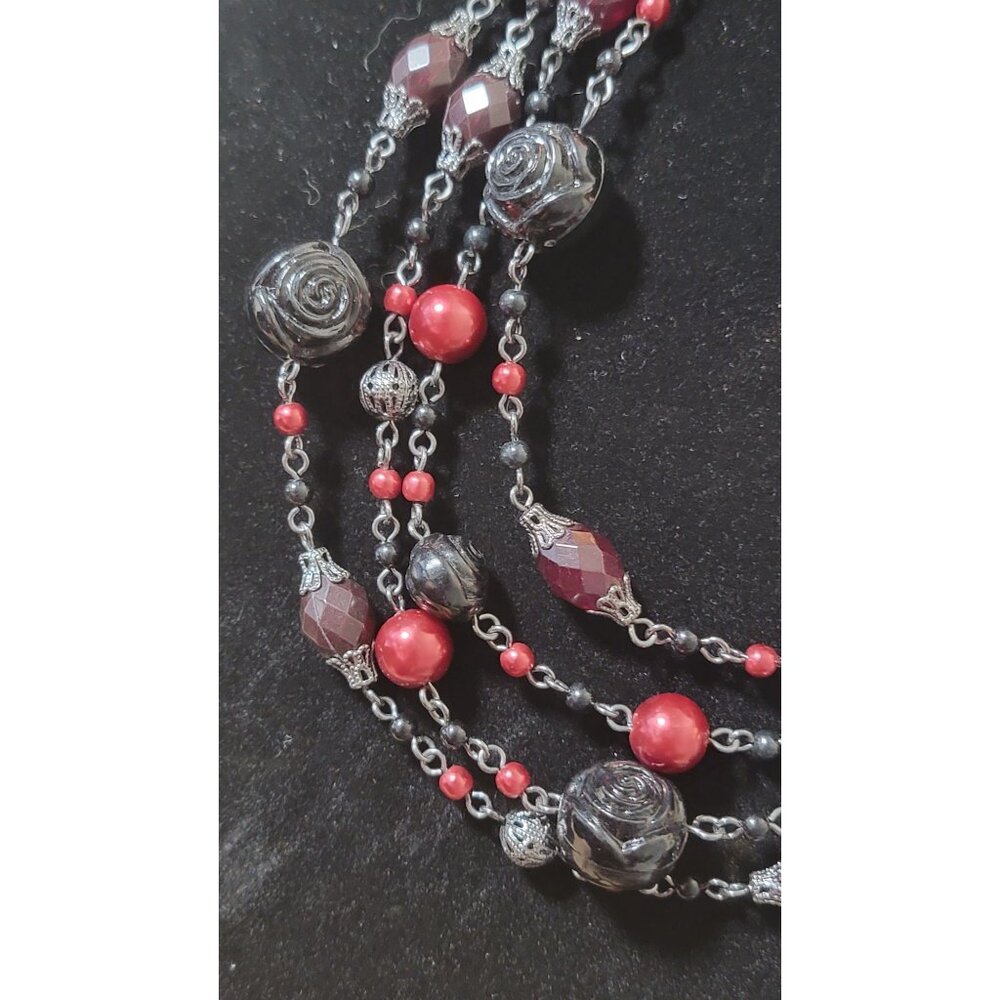 Vintage Nina Ricci Avon Statement Necklace With Red & Black Beads - Picture 2 of 3